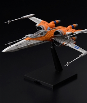 STAR WARS 1/72 Poe’s X-Wing with R2D2 (STAR WARS: THE RISE OF SKYWALKER) Bandai