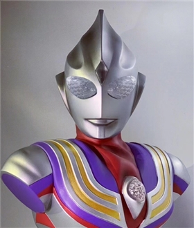 Ultraman Tiga bust