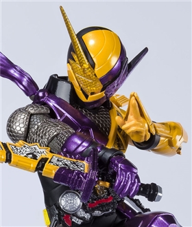 SHFiguarts Kamen Rider Build Ninnin Comic Form