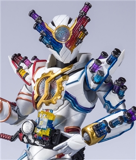 SHFiguarts Kamen Rider Build Genius Form