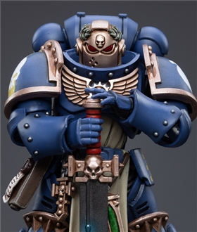 Ultramarines Primaris Company Champion 1/18