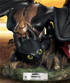 Toothless: How to Train Your Dragon: The Hidden World (Master Craft)