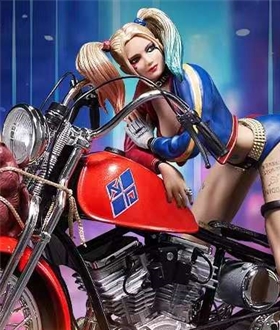 Harley Quinn & Motorcycle