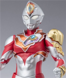 SHFiguarts Ultraman Decker Strong Type
