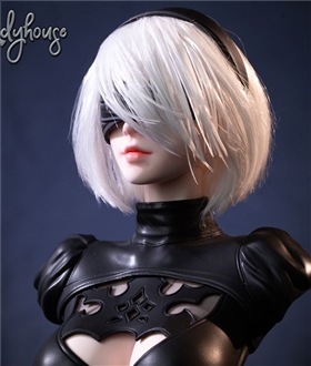 2B-NieR-Automata-13