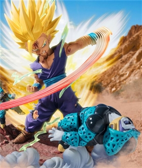 Figuarts-ZERO-Super-Fierce-Battle-Super-Saiyan-2-Son-Gohan-True-power-raging-