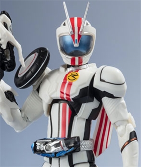 SHFiguarts-Kamen-Rider-Mach-Heisei-Generations-Edition