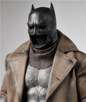 Nightmare-Desert-Batman-Coat-16