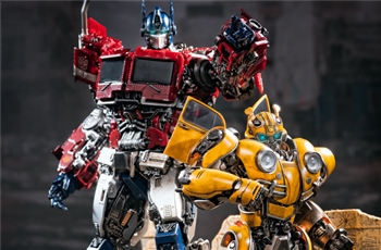 ภาพถ่ายสวย ๆ ของ Threezero - Transformers Bumblebee