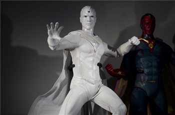 รีวิวภาพถ่ายจริง Hot Toys WandaVision White Vision