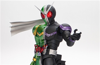 Official Review FIGURE-RISE ARTISAN Kamen Rider W CYCLONE JOKER