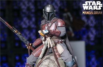 Hot Toys x Sideshow Star Wars themed celebration