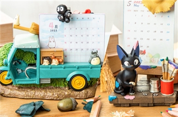 น่าซื้อเป็นของฝากปีใหม่ซักอัน กับ Diorama stand with calendar