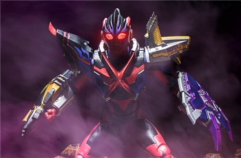 อัพเดทภาพถ่ายรีวิวงาม ๆ กับ SHF ULTRAMAN X DARKNESS & DARKNESS GOMORA ARMOR SET