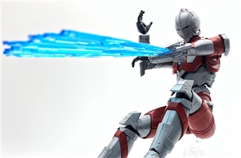 ออฟฟิเชียลพรีวิวกับจุดขยับของ Figure-rise Standard ULTRAMAN