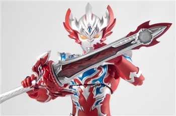 ภาพรีวิวงาม ๆ ของ SHFiguarts Ultraman Taiga Tri-Strium จาก Bandai