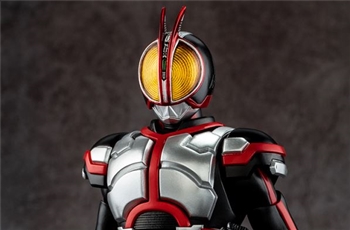 พรีวิวแบบเต็ม ๆ กับ SHFiguarts Kamen Rider Faiz