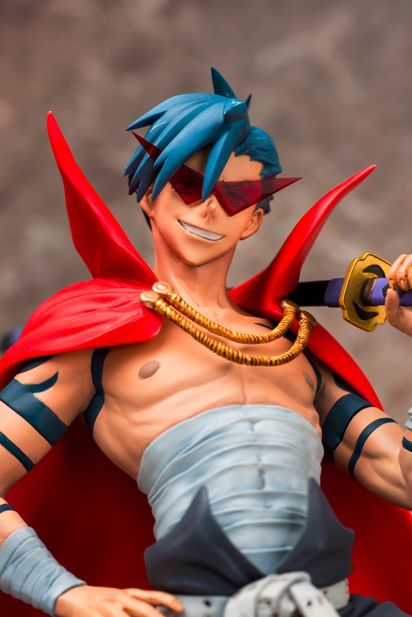 Kamina Scale Figurine