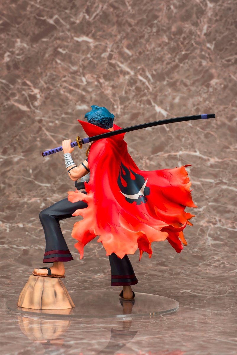 Kamina Scale Figurine