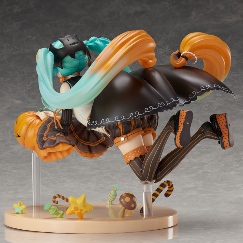 Hatsune Miku TRICK or MIKU illustration by Hidari Complete Figure
