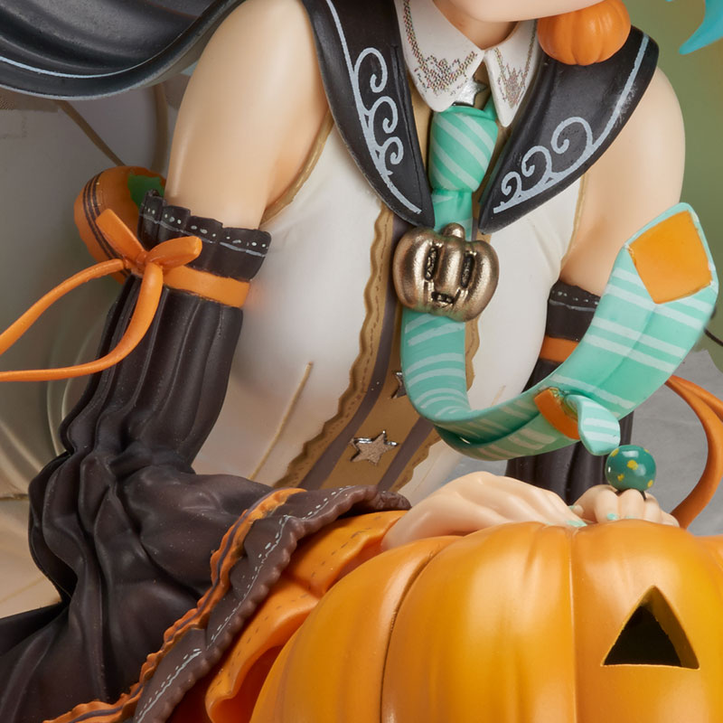 Hatsune Miku TRICK or MIKU illustration by Hidari Complete Figure