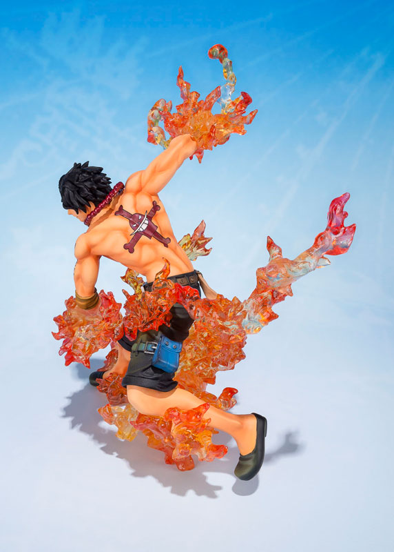 Figuarts ZERO - Monkey D. Luffy -Brother's Bond- ONE PIECE