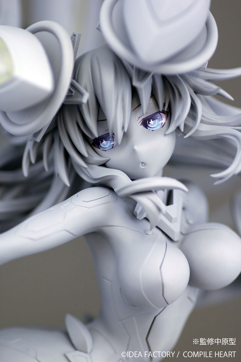 “Shin Jigen Game Neptune Victory II” Purple Heart by Vertex