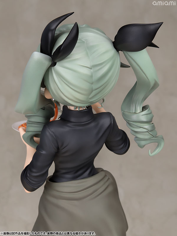 Girls und Panzer the Movie - Anchovy 1/7 Complete Figure