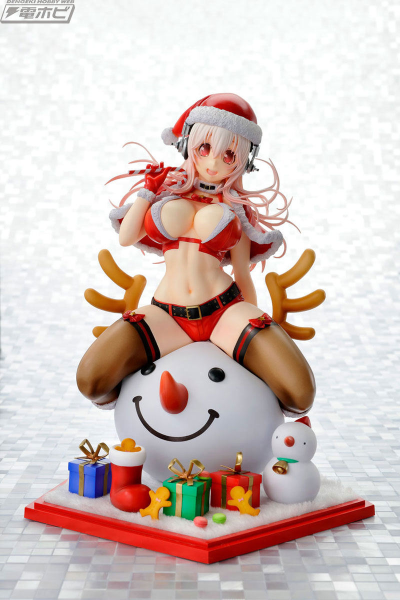 Super Sonico Christmas Ver. 1/7 Complete Figure