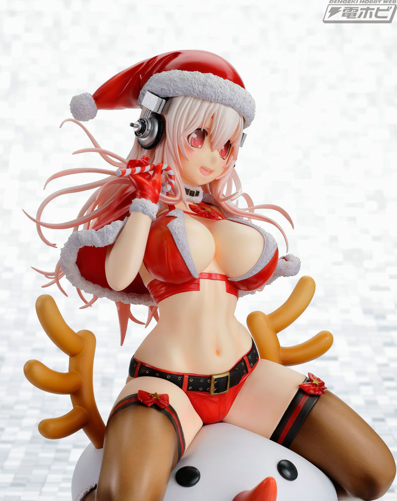 Super Sonico Christmas Ver. 1/7 Complete Figure