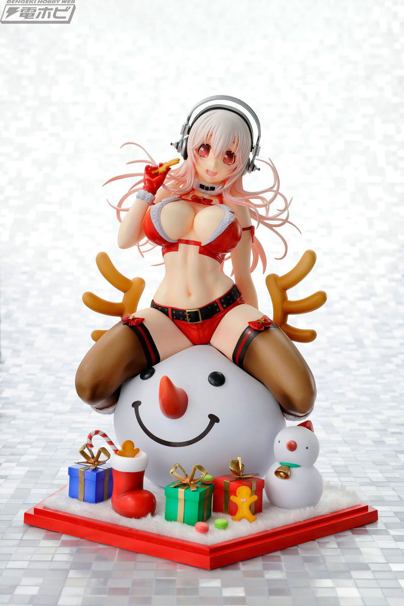 Super Sonico Christmas Ver. 1/7 Complete Figure
