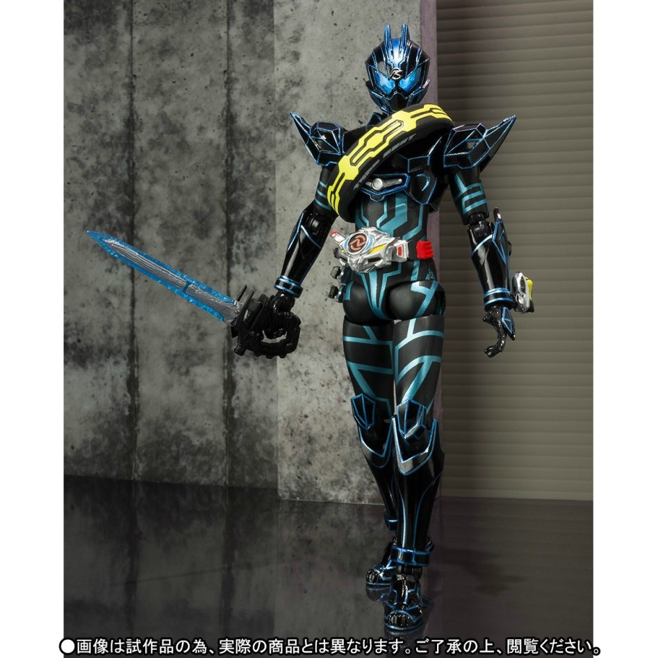 SHFiguarts Kamen Rider Dark Drive Type Next