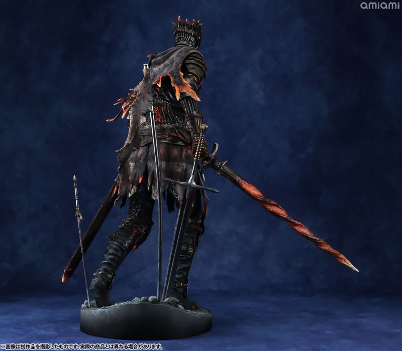 DARK SOULS III - Souls of Cinder 1/6 Scale Statue