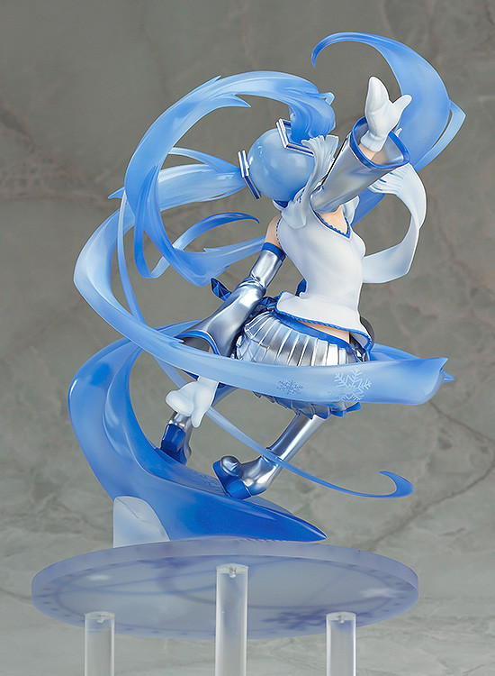 Vocal Series 01: Hatsune Miku Snow ver. by Good Smile Company up for preorder