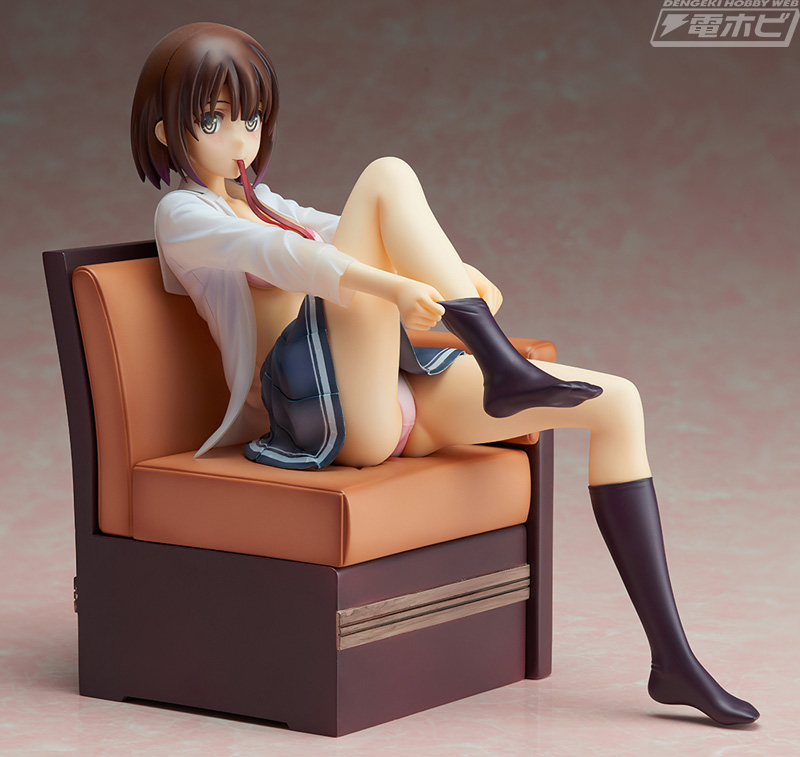 Kato Megumi - changing clothes -