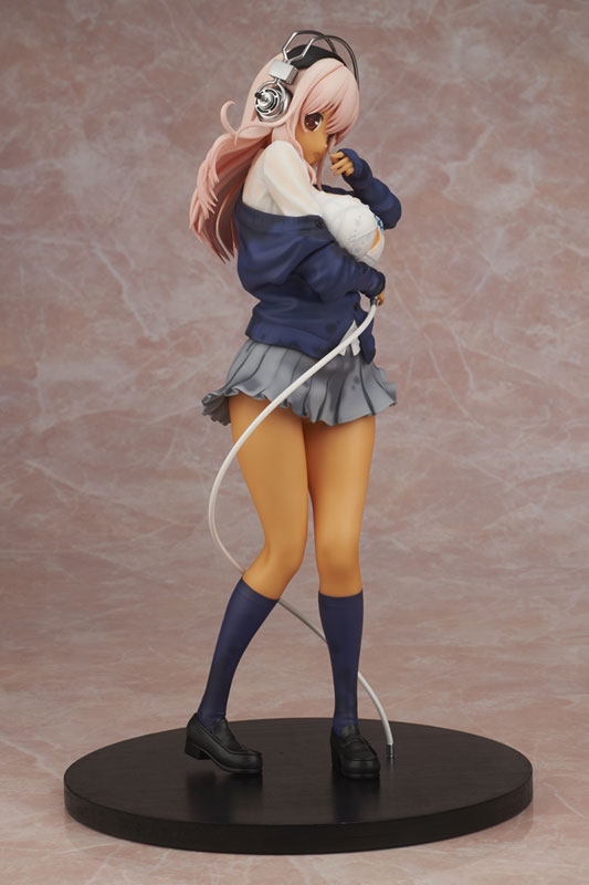  Super Sonico Nuresuke Satsueikai Tanned Gal ver. 1/6 Complete Figure