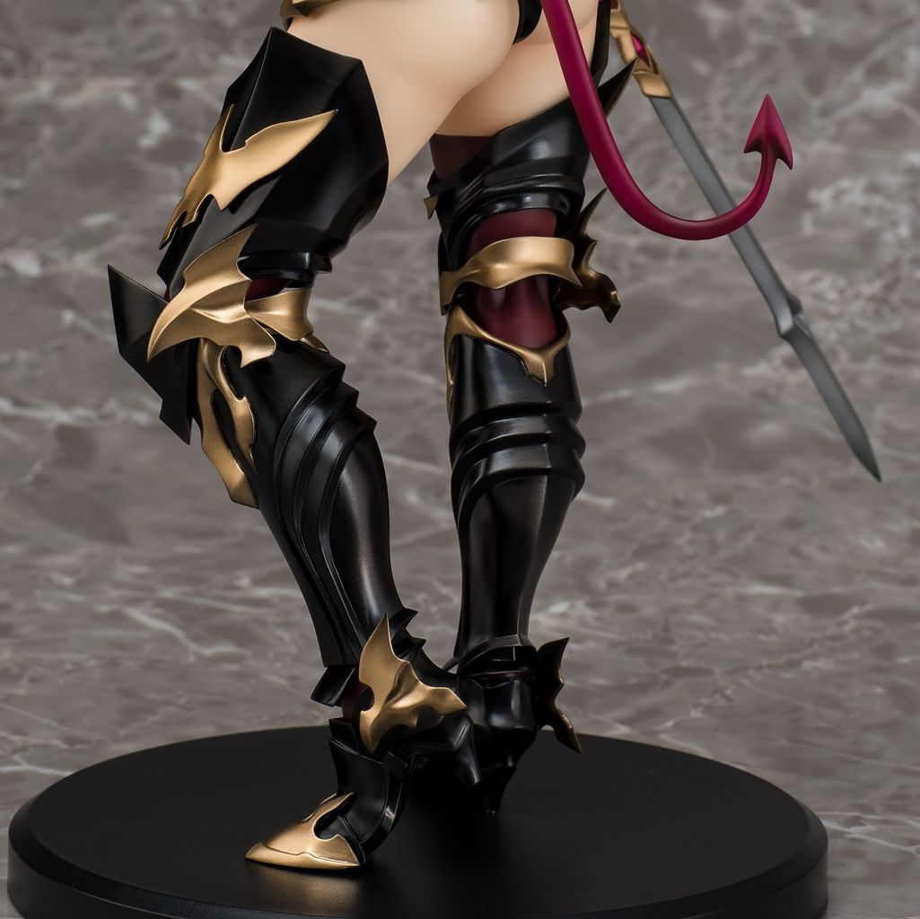 Haunts Knight Dahlia