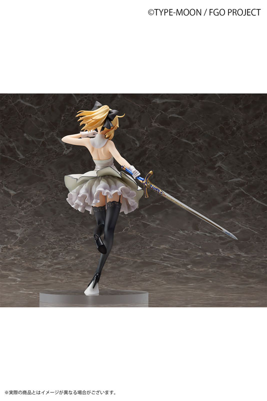 Fate/Grand Order - Saber/Altria Pendragon [Lily] 1/7 Complete Figure