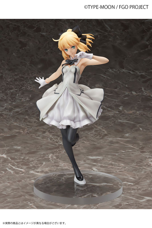 Fate/Grand Order - Saber/Altria Pendragon [Lily] 1/7 Complete Figure