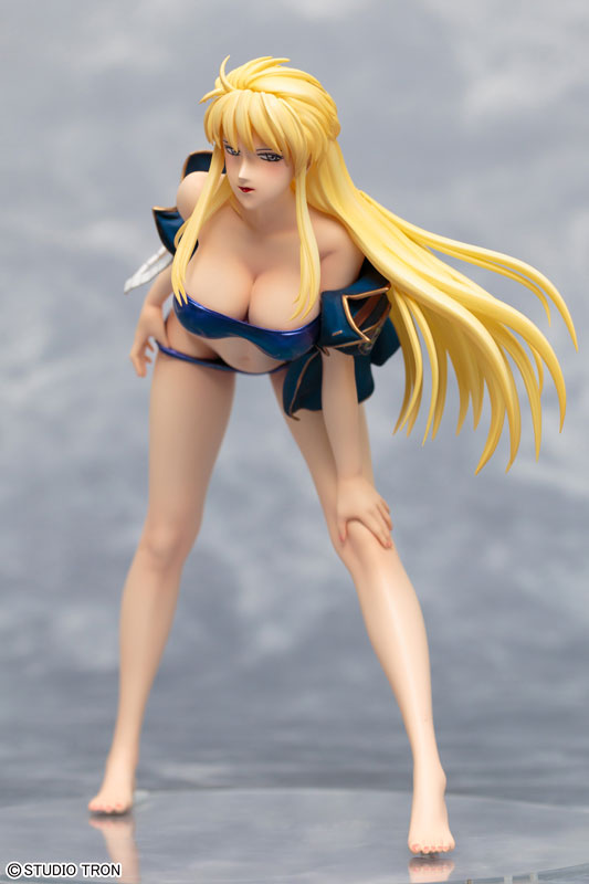 Silent Mobius - Lebia Maverick -Swimsuit Jacket ver.- 1/7 Complete Figure