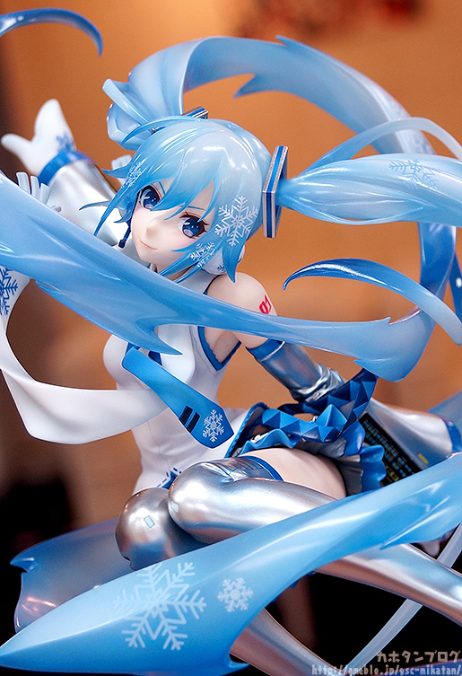Vocaloid Hatsune Miku Snow ver. by Good Smile Company