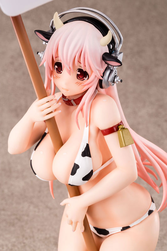 SoniAni - Super Sonico Holstein Bikini de Straw Figure 1/7