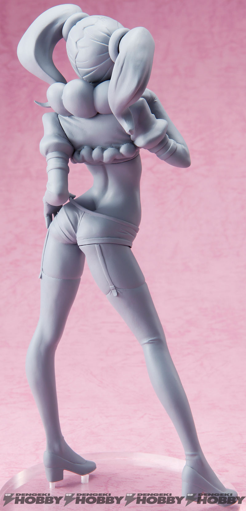Captain Earth Moco 1/8 by Embrace Japan unpainted prototype