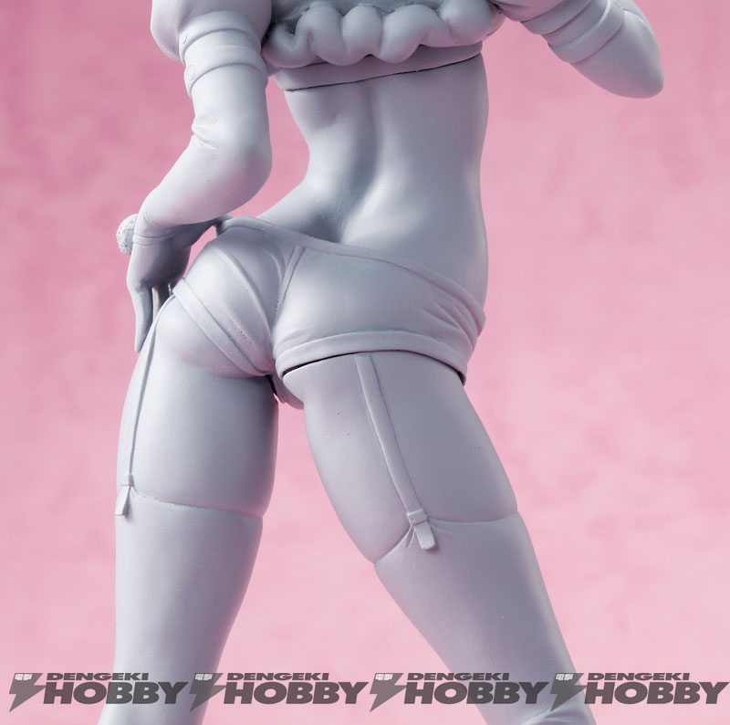 Captain Earth Moco 1/8 by Embrace Japan unpainted prototype