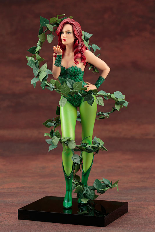 ARTFX+ - DC UNIVERSE: Poison Ivy 1/10 Complete Figure