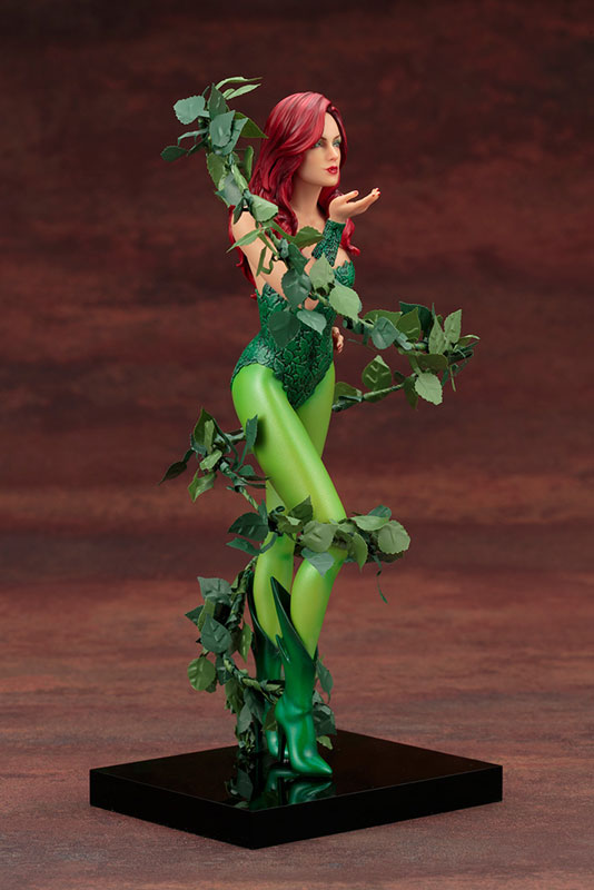 ARTFX+ - DC UNIVERSE: Poison Ivy 1/10 Complete Figure