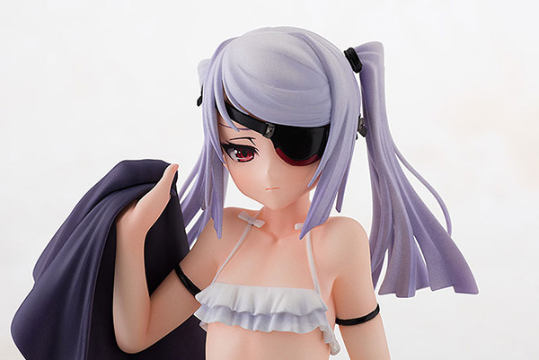 Laura Bodewig Swimwear Style