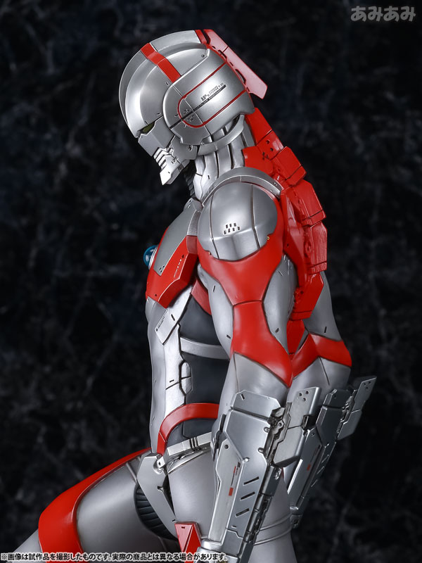 ULTRAMAN 1/6 Scale Statue
