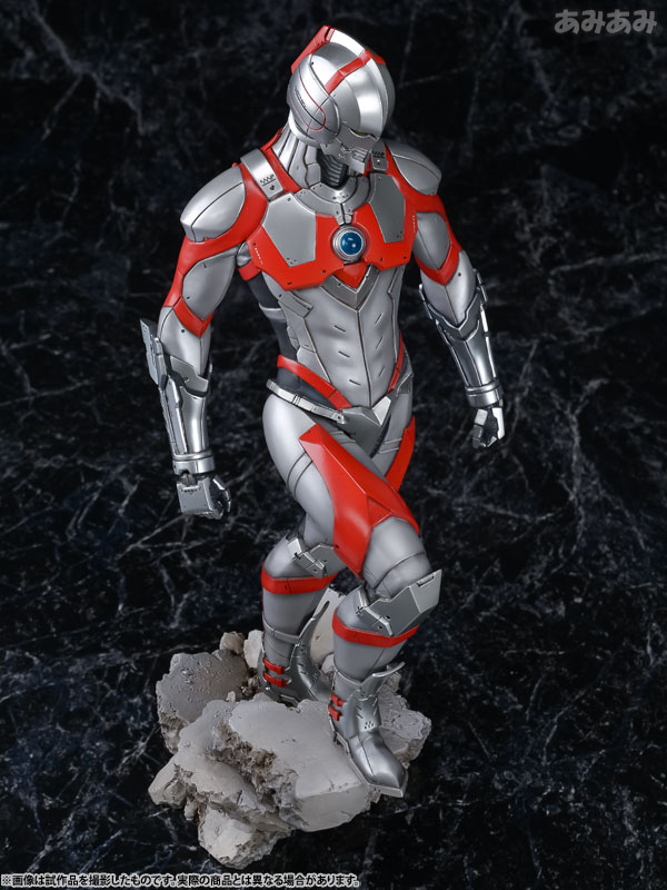 ULTRAMAN 1/6 Scale Statue