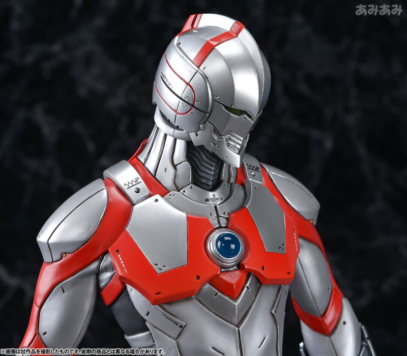 ULTRAMAN 1/6 Scale Statue